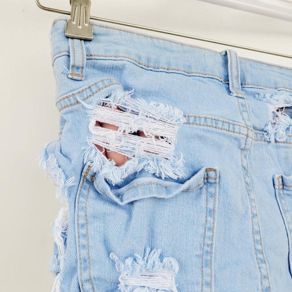 AP Blue Aphrodite Size 28 Medium distressed denim shorts - Picture 6 of 10